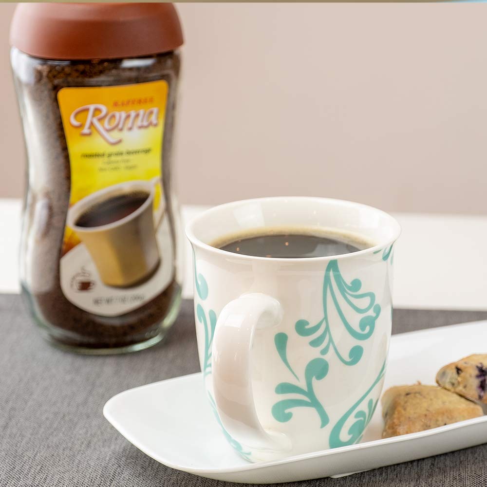 Kaffree Roma latte with vanilla almond milk looks creamy.