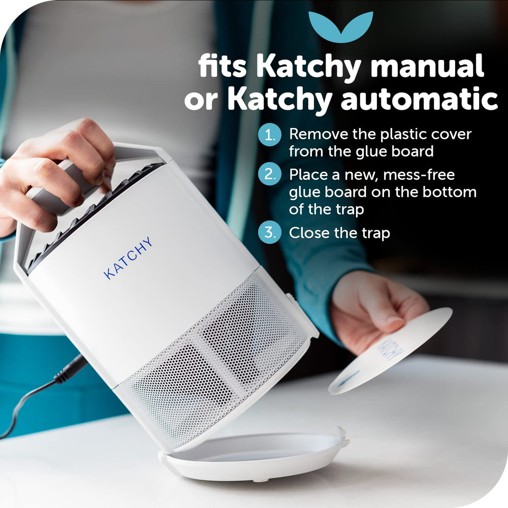 KATCHY Midnight refill close-up showing sticky surface for pests
