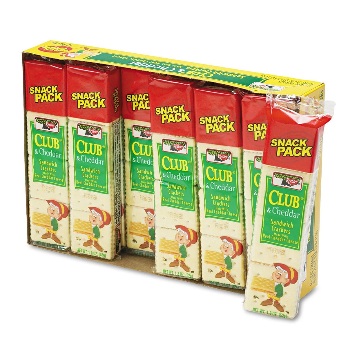 Keebler Club & Cheddar sandwich crackers in an eight-pack box, ideal for on-the-go snacking.