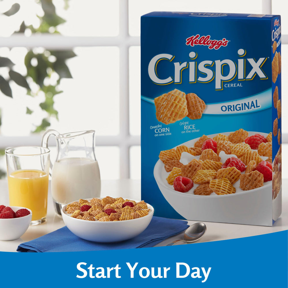 Pouring Kellogg's Crispix cereal into a bowl shows rice and corn texture