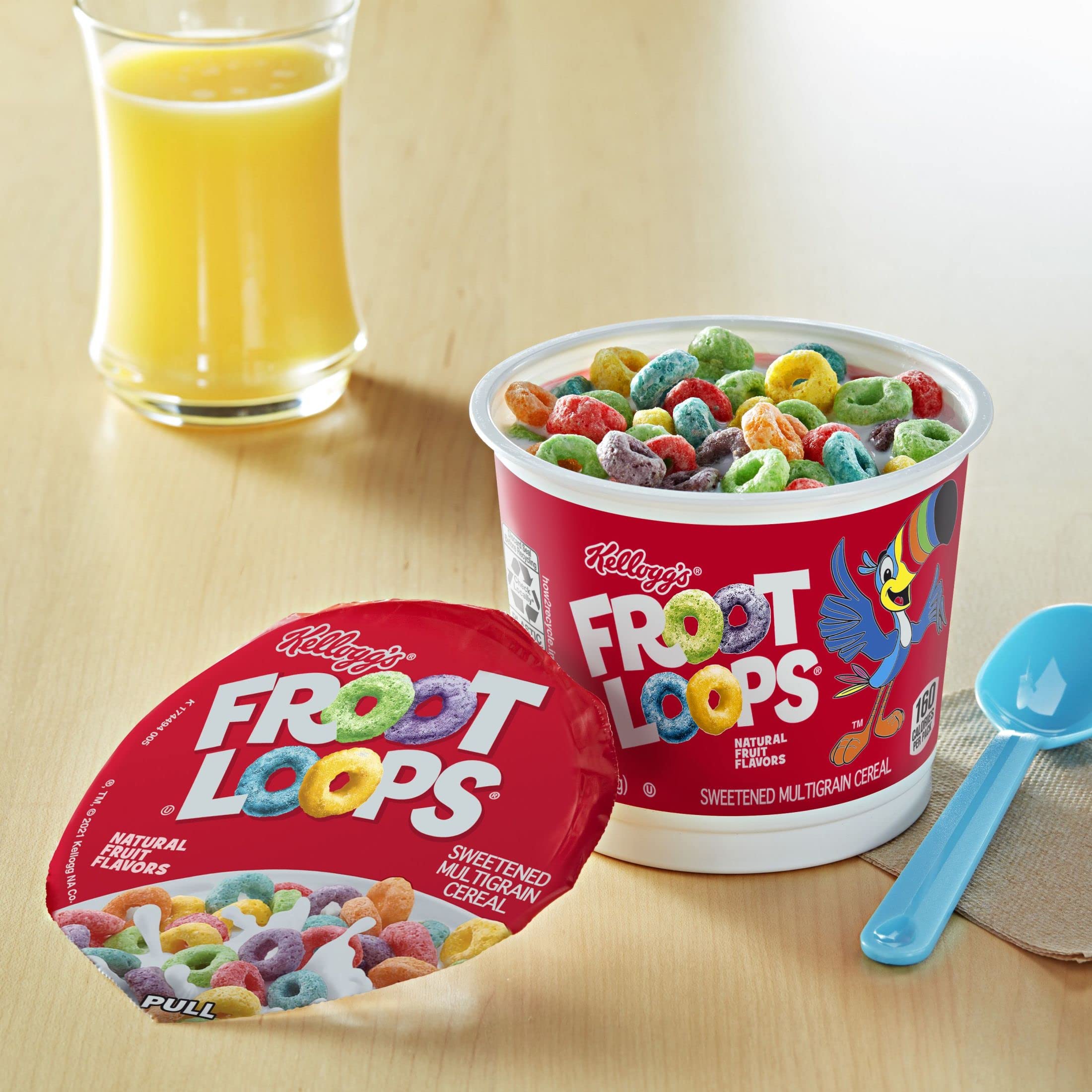 Kellogg's Froot Loops Cups lunchbox-friendly snack with vitamin C.