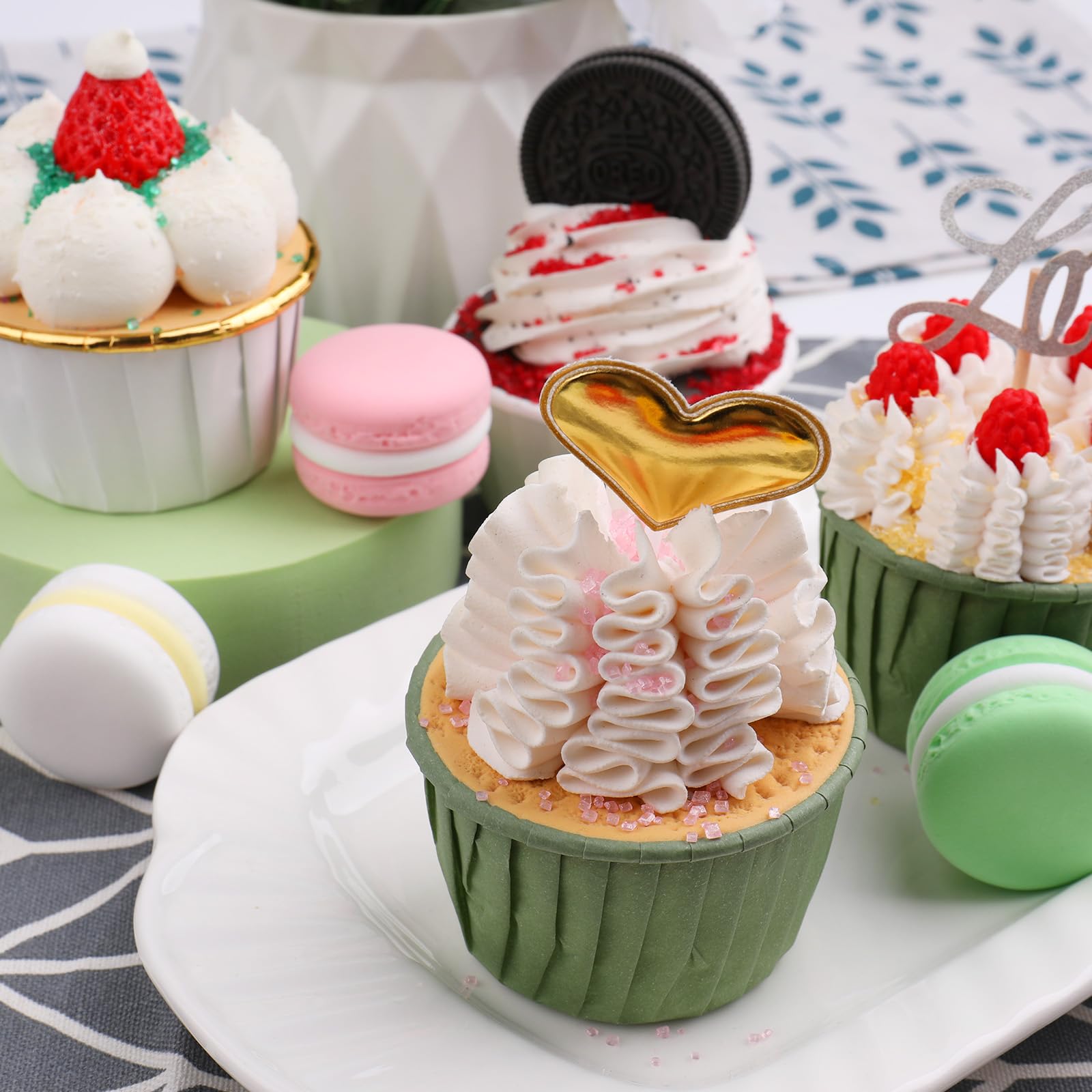 Kercky edible sugar crystals provide vibrant color and crunchy texture for desserts.
