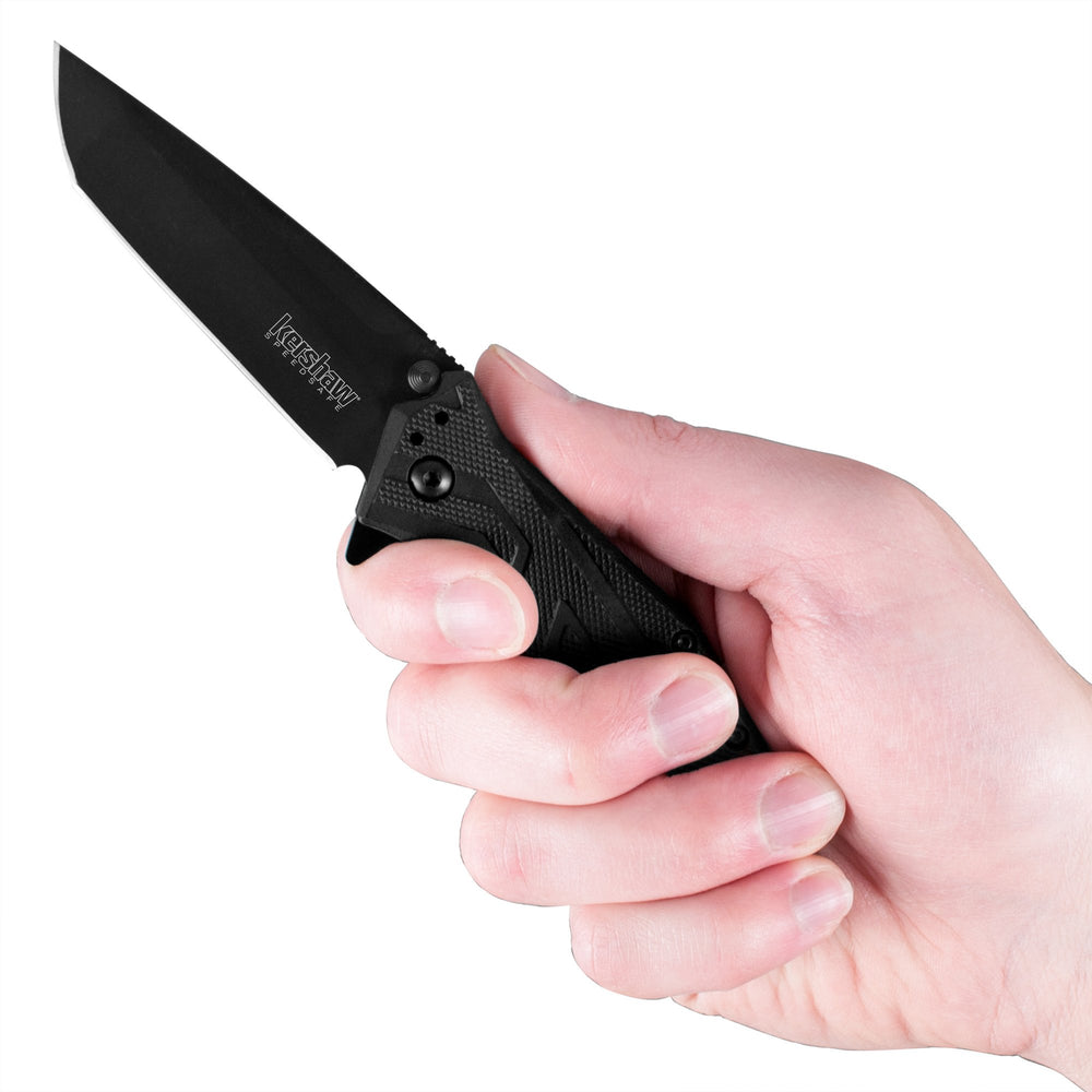 Liner lock engaged for secure blade during tasks