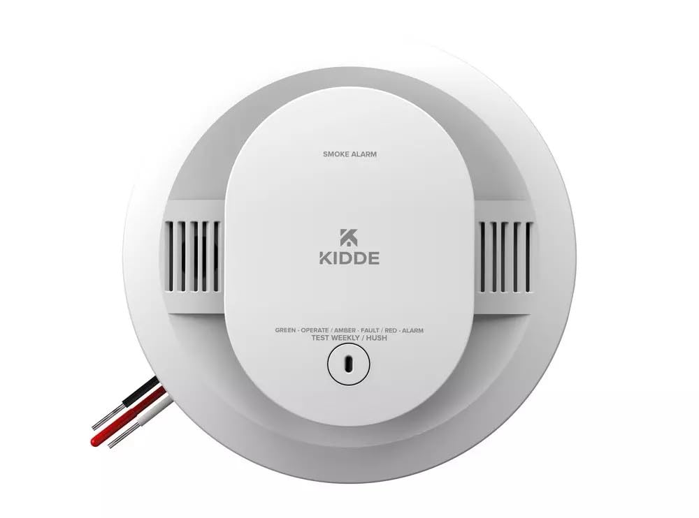 Kidde SMACFEX smoke alarm with 120V hardwired power and AA backup battery.
