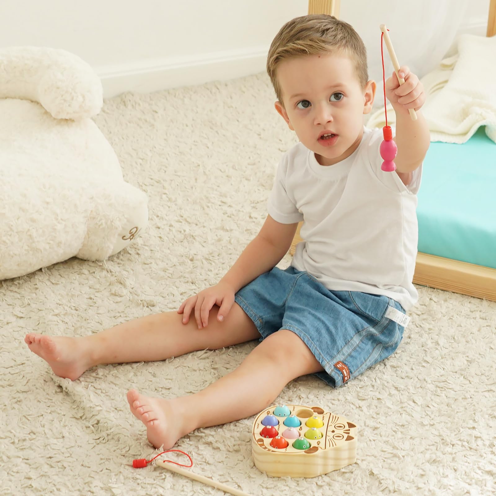 Kidus classroom-friendly fishing game supports cooperative play and early skills