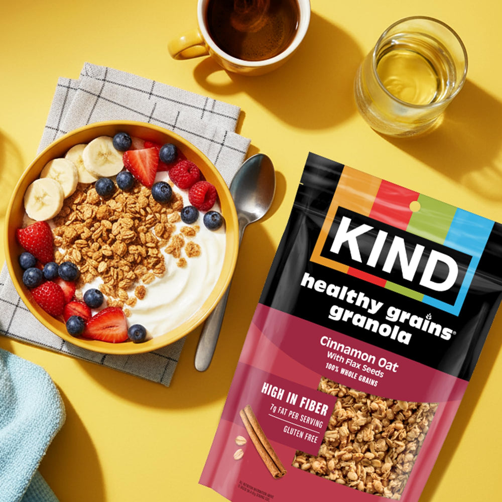 KIND Healthy Grains Cinnamon Oat Clusters closeup with flax seeds for crunch