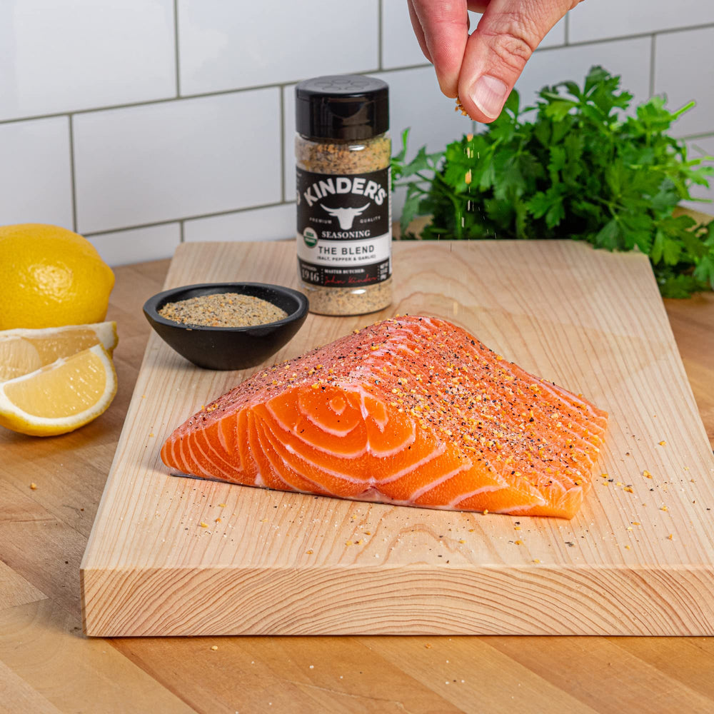 Kinder's Organic The Blend non-GMO and keto-friendly seasoning.