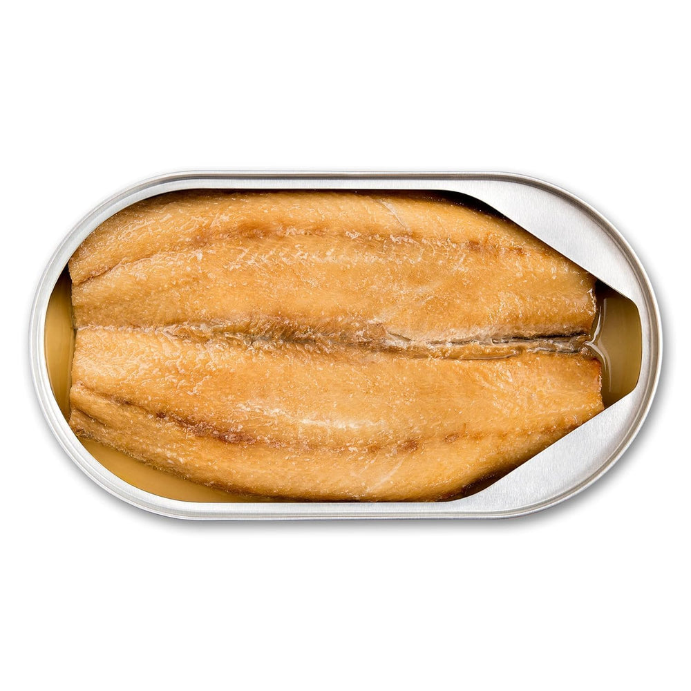 King Oscar Kipper Snacks easy-peel cans for mess-free snacking and quick meals.