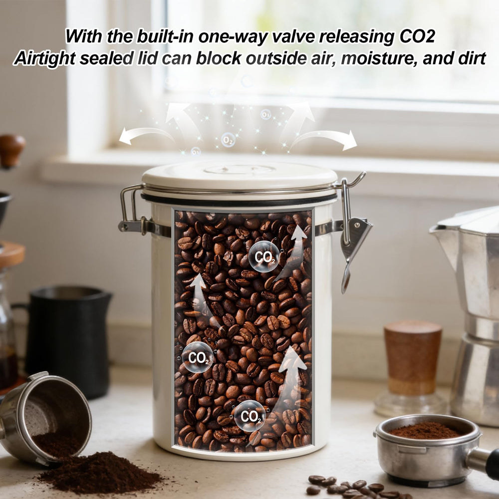 Kirecoo measuring scoop hanging on canister for quick brewing