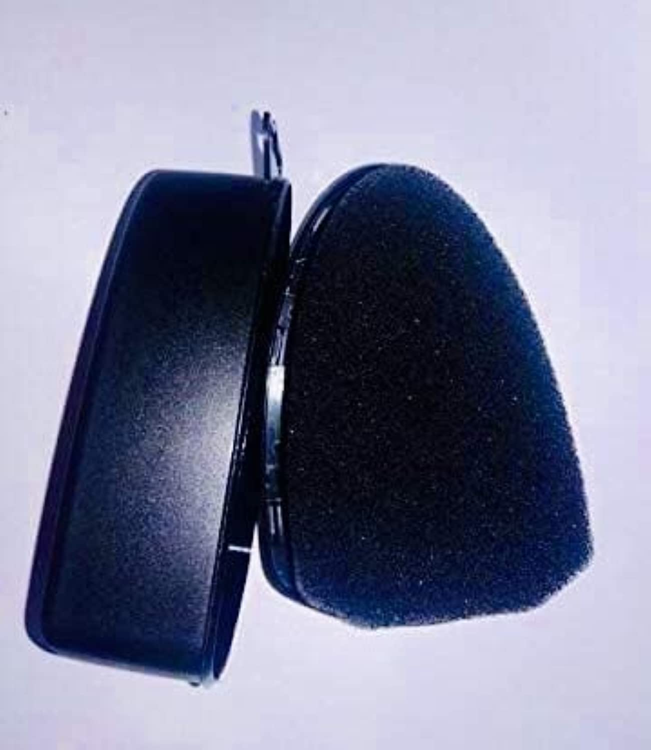Kiwi Express Shoe Shine Sponge set of two for black and neutral finishes