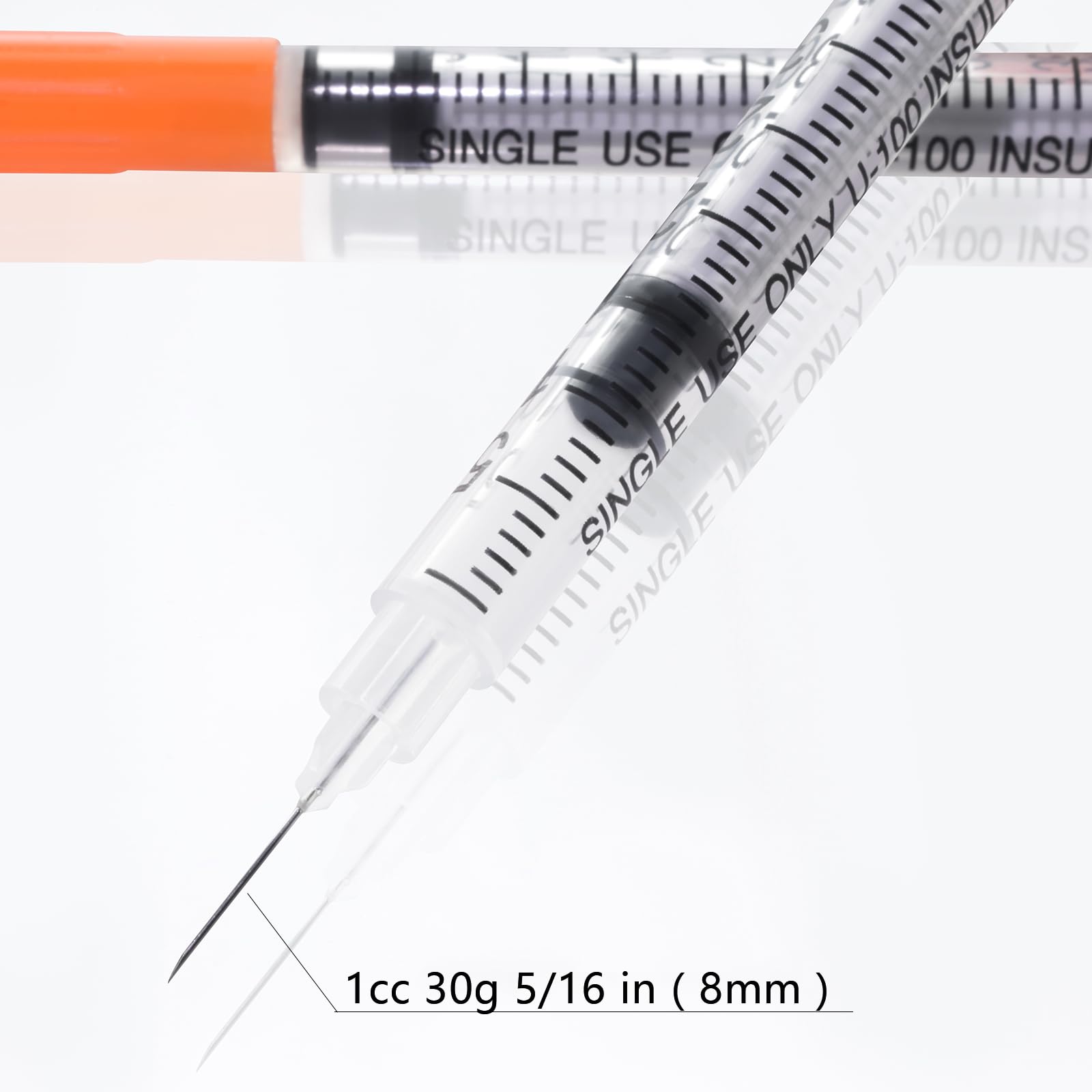 Knixxo syringe used for pet care measurements and dosing.