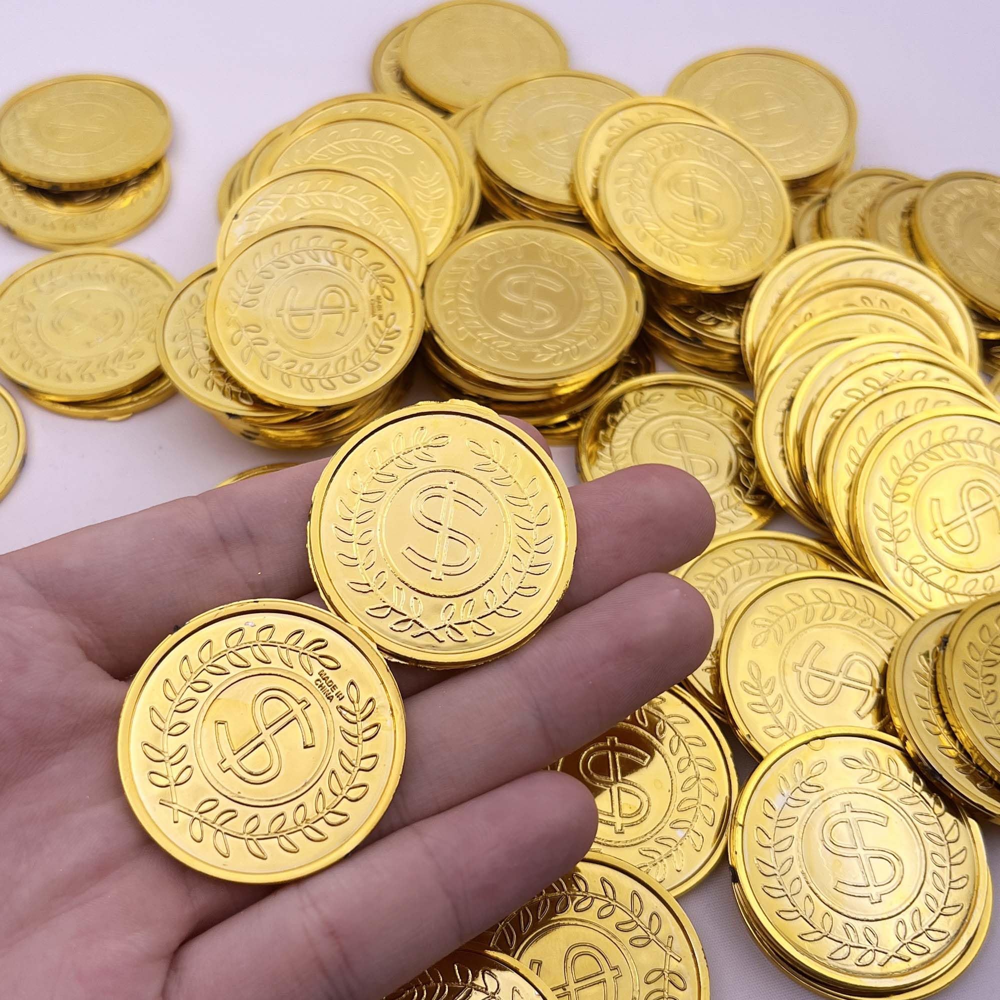KOMIDK treasure-hunt setup with sparkling coins and chests