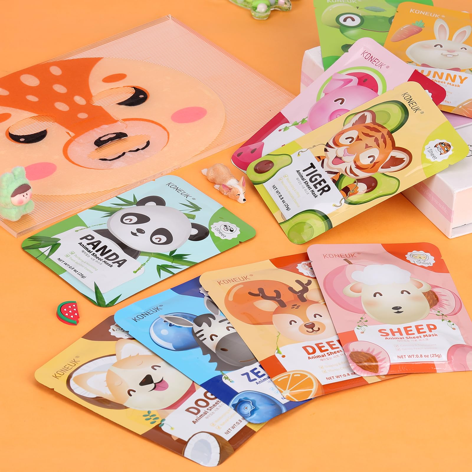 KONEUK sheep mask for kids provides deep hydration and cuddly animal charm.