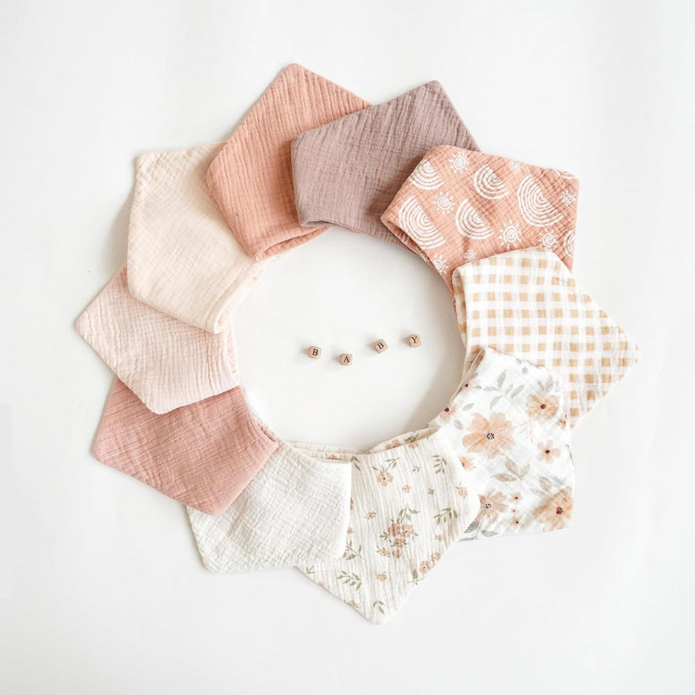 Konssy Muslin Baby Bibs – adjustable snaps for growing babies