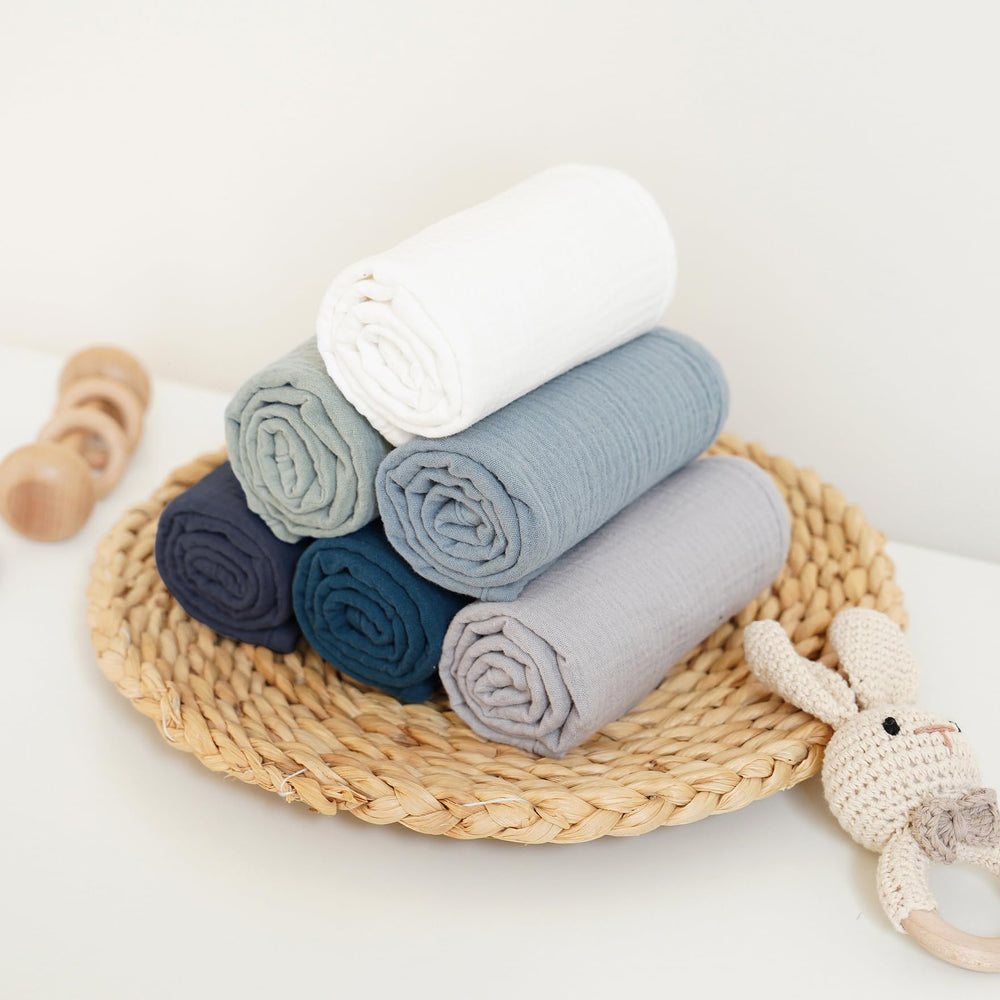 Konssy unisex colors burp cloths suitable for any baby outfit