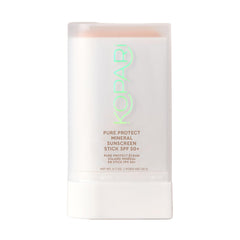 Kopari PURE PROTECT stick on face-application shows a clear, mess-free protection for daily use