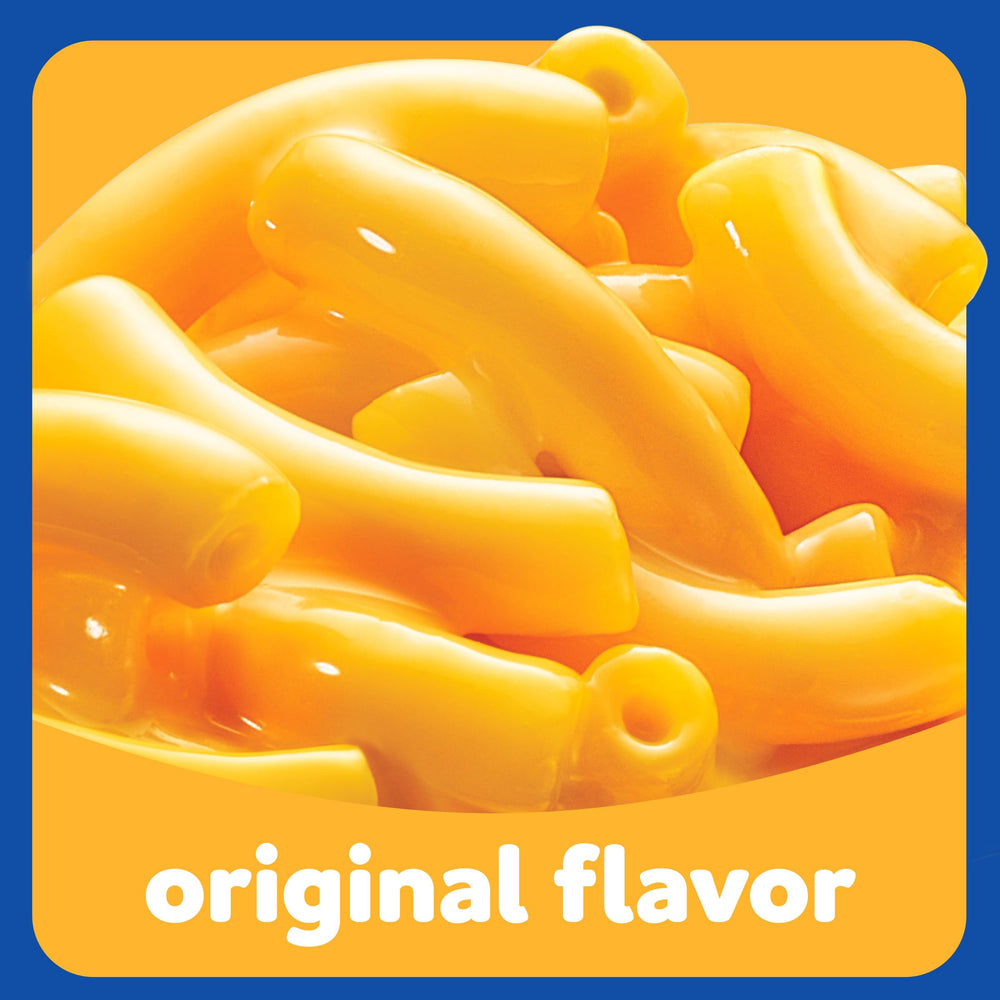 Kraft Mac and Cheese Cups logo with no artificial flavors or dyes statement