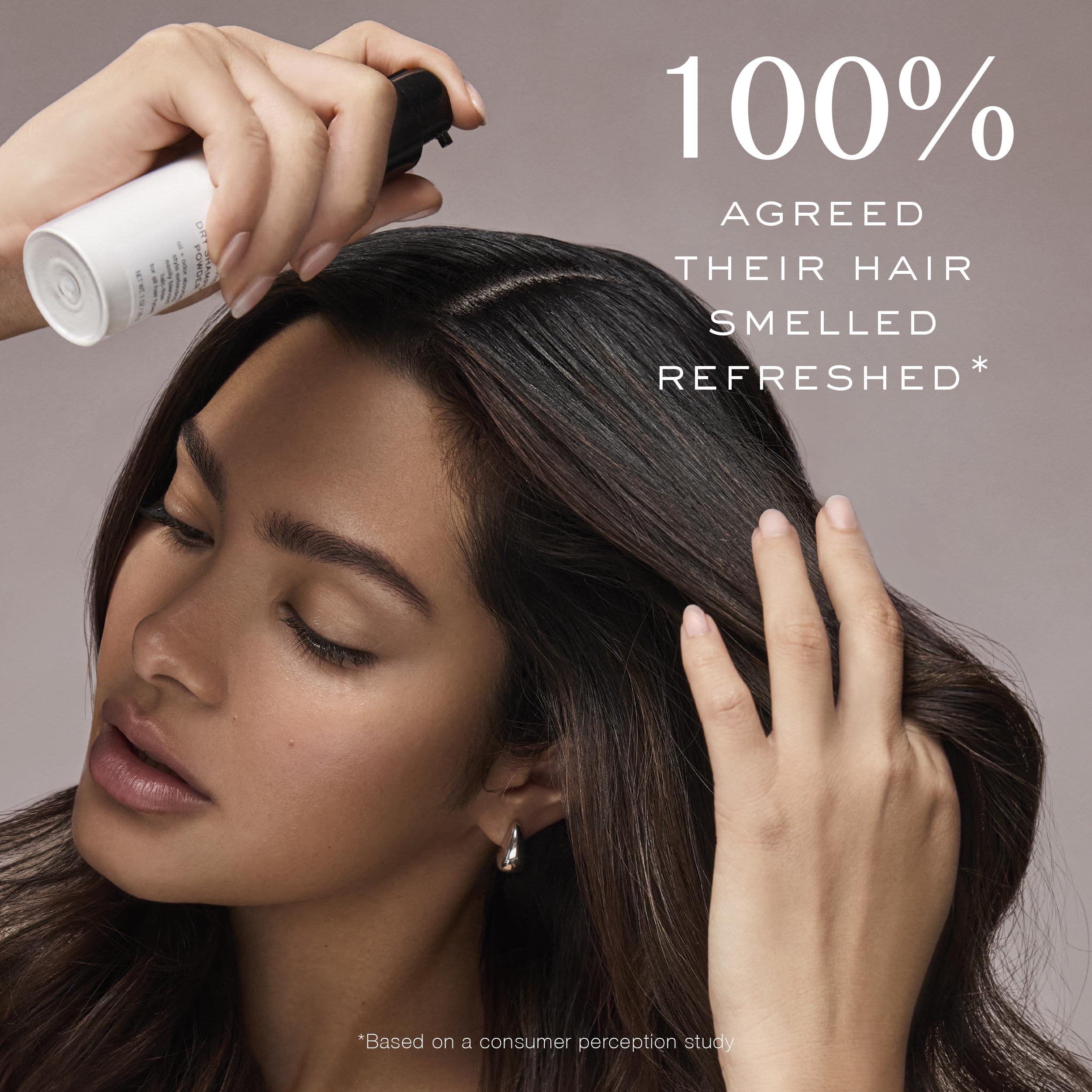 Kristin Ess arrowroot based dry shampoo absorbs oil at the scalp