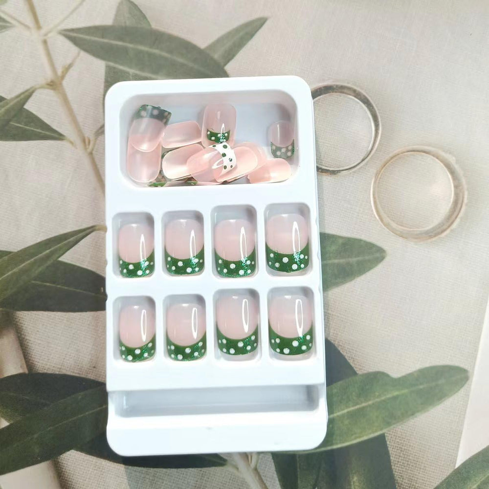 KRTBKR jelly gum included in the St Patrick's Day nails set