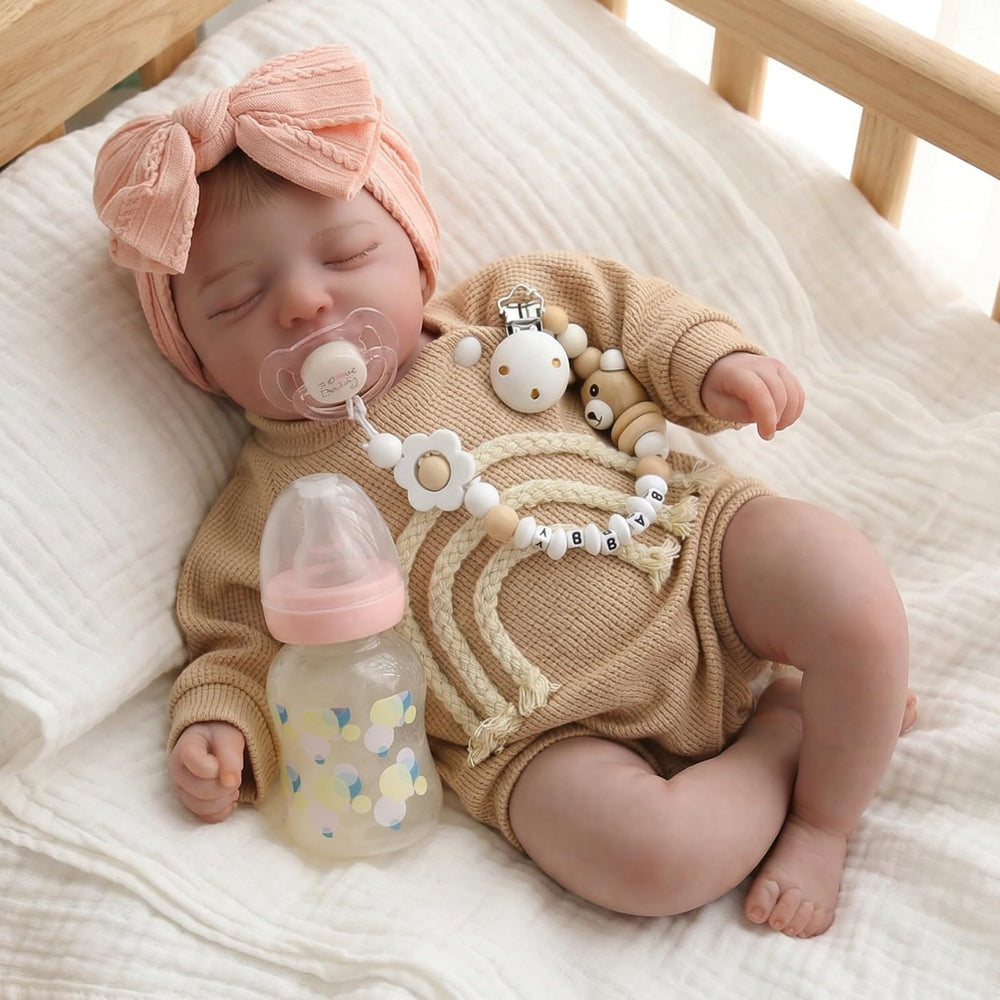 KSBD lifelike doll highlights hair details and lashes for convincing bedtime stories