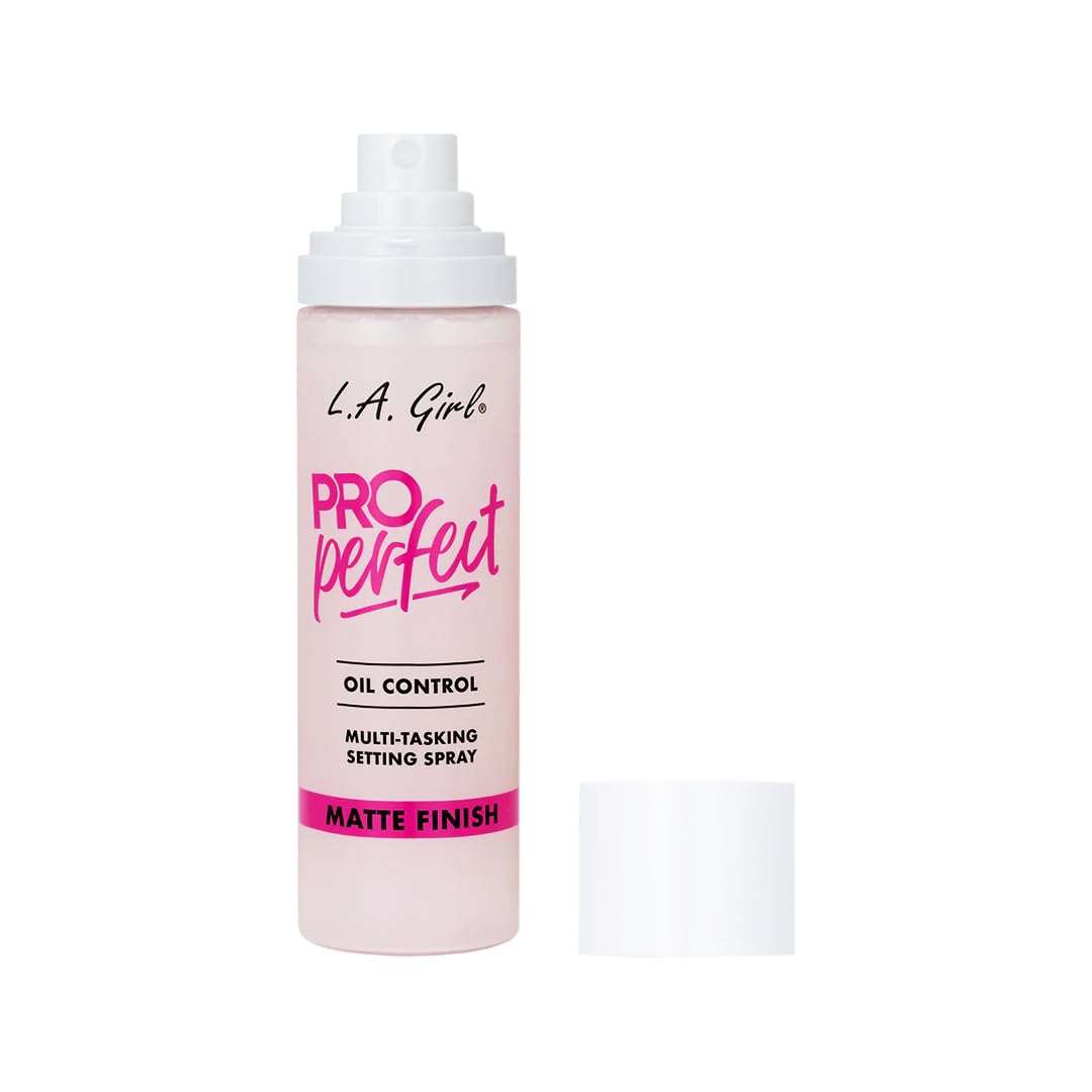 L.A. Girl Pro Perfect Setting Spray GFS200 bottle design enables easy application.