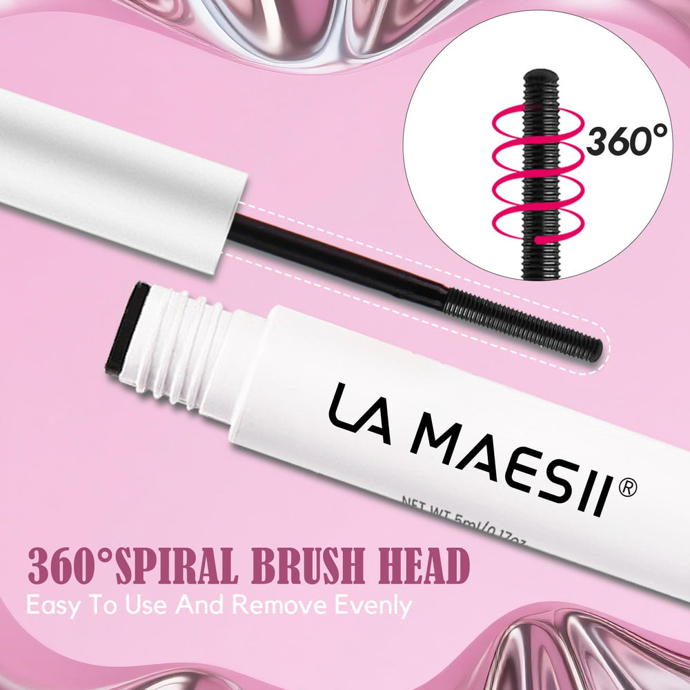 La Maesii lash remover's oil-based texture protects natural lashes during removal.