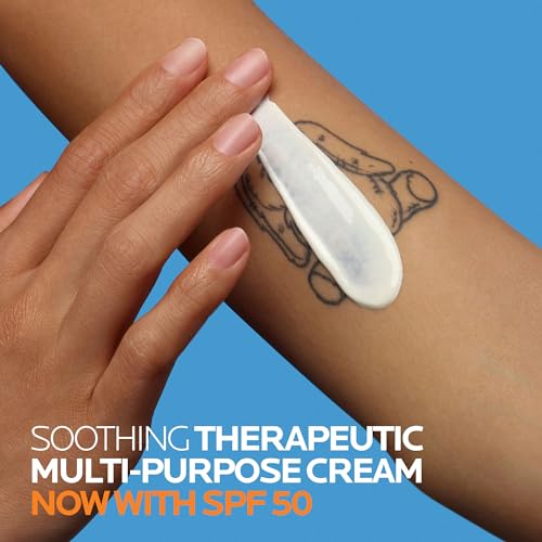La Roche-Posay Cicaplast Balm B5 applied on hands for soothing relief.