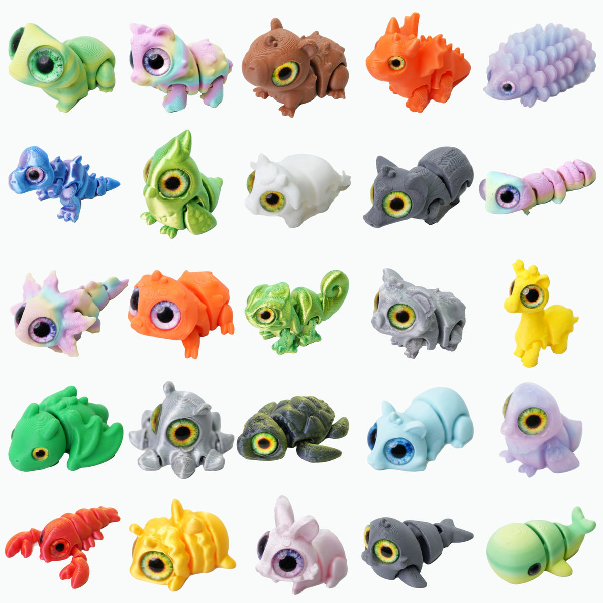 Laehovr mini 3D printed animal with shining eyes for focused desk play.