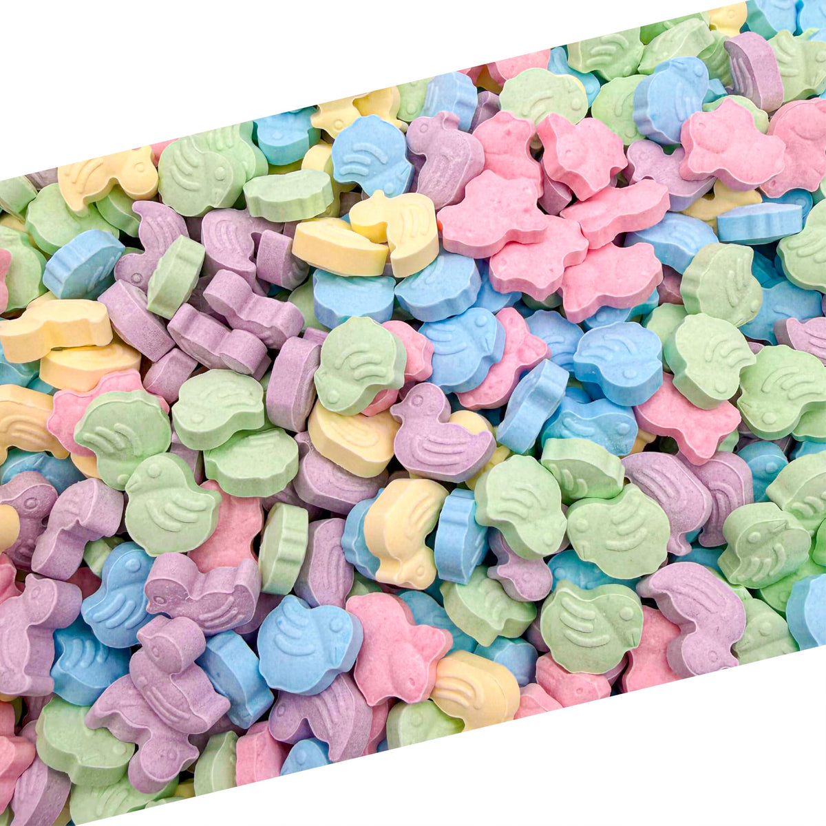 LAETAFOOD Easter candy with pastel ducks, chicks, and bunnies for egg hunts.