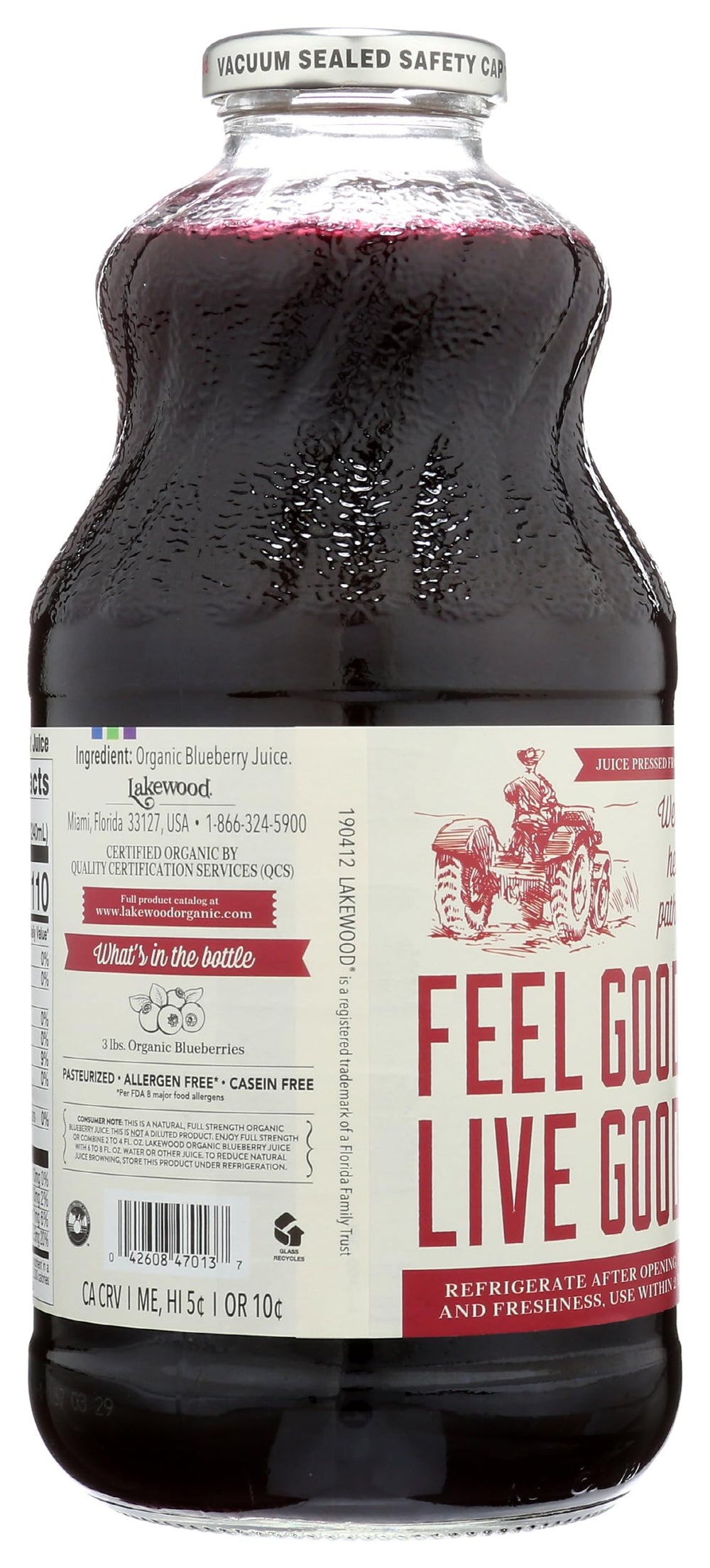 Lakewood Blueberry Juice glass hero-shot, inviting a fruity, BPA-free refreshment.