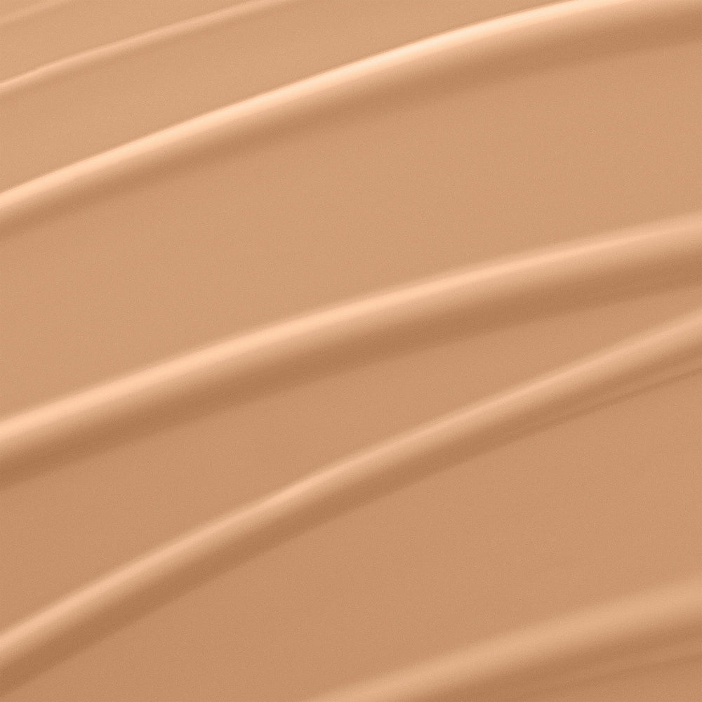 Lancôme Renergie Lift Makeup texture swatch reveals smooth, radiant finish.