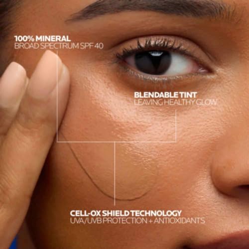 Anthelios tinted mineral sunscreen swirl on skin shows blendable, lightweight texture.