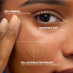 Anthelios tinted mineral sunscreen swirl on skin shows blendable, lightweight texture.