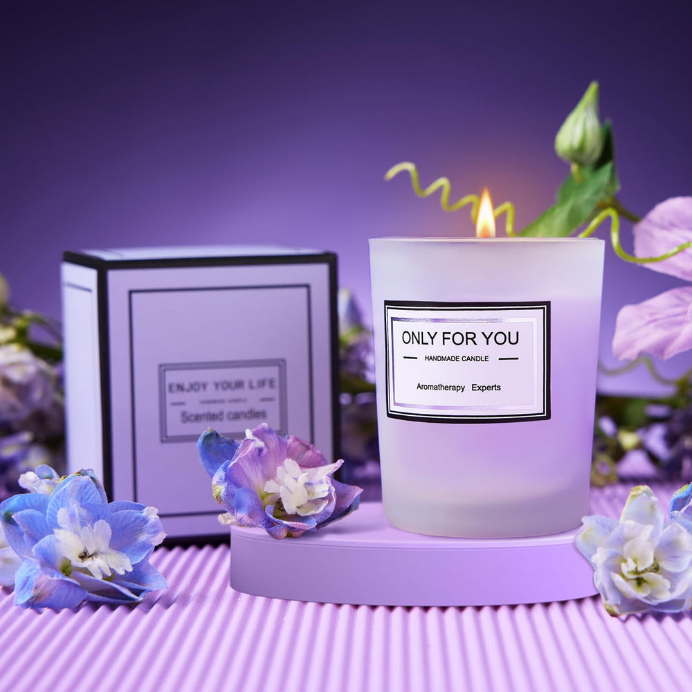 LE CADEAU bath salt for a soothing, relaxing soak.