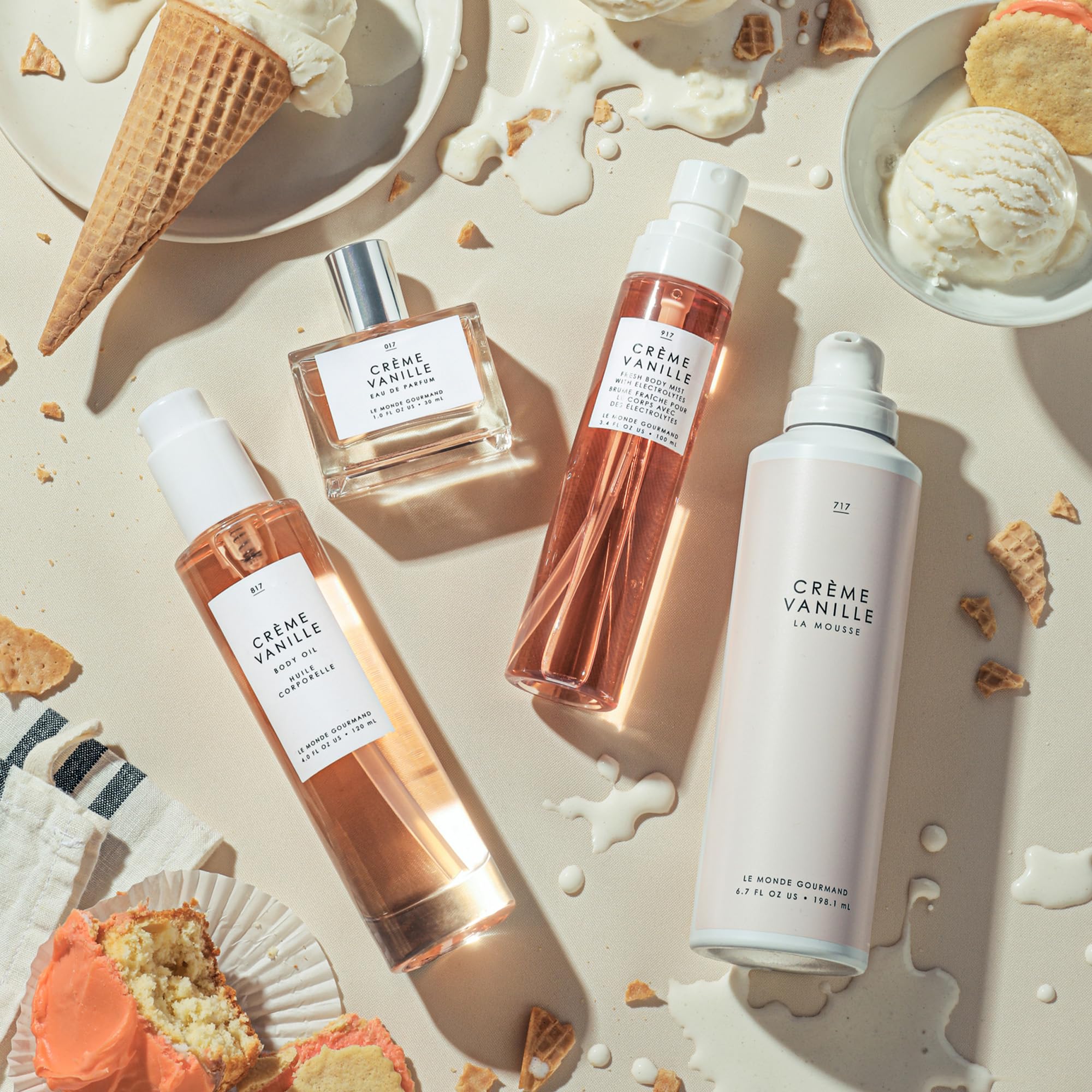 Le Monde Gourmand Crème Vanille Body Oil in shower scene as gentle cleanser.