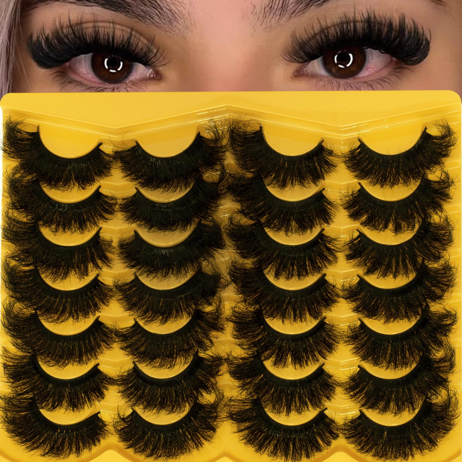 LEAFMOON Mink Lashes 20mm D Curl create a natural-looking cat-eye.