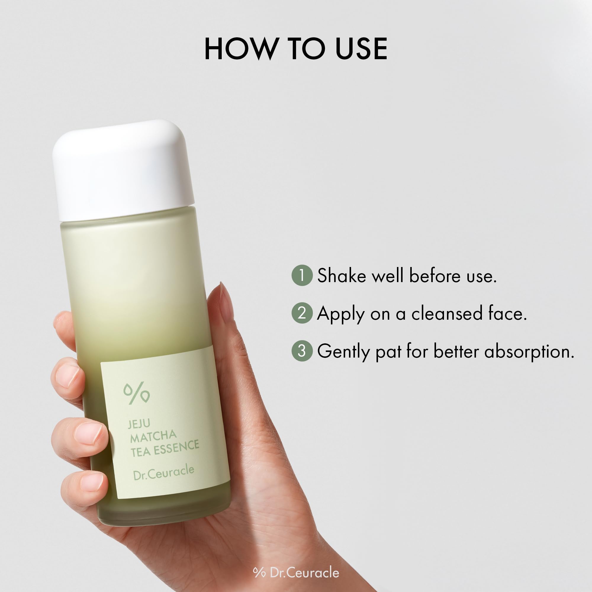 Leegeehaam Jeju Matcha Tea Essence layering demo shows 2–3 coats for customizable hydration.