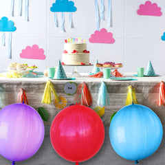 LEEZZIZZ children’s birthday decor ideas with neon punch balloons