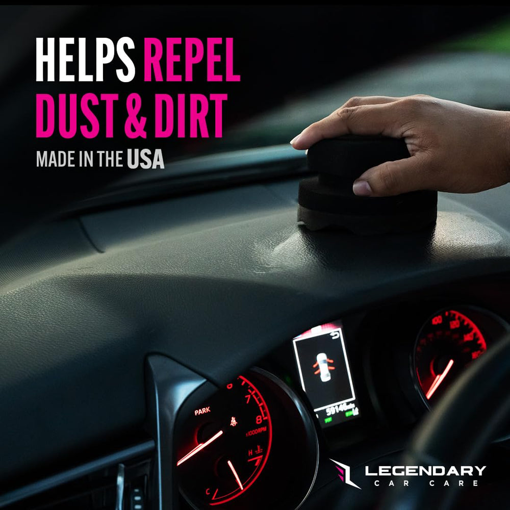 Legendary Gloss Dressing spray for quick detailing sessions