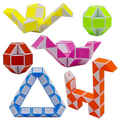 LENDOD blue-white snake cube: cool tones foster focus and spatial reasoning during puzzle play.