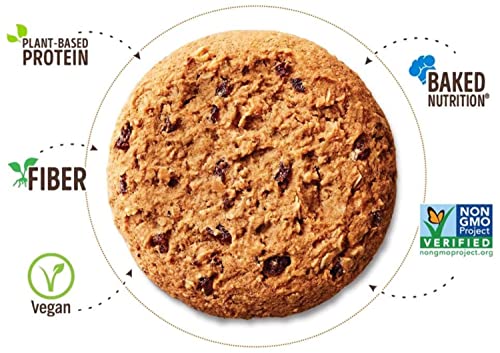Lenny & Larry's Complete Cookie ingredients label close-up with fiber details.