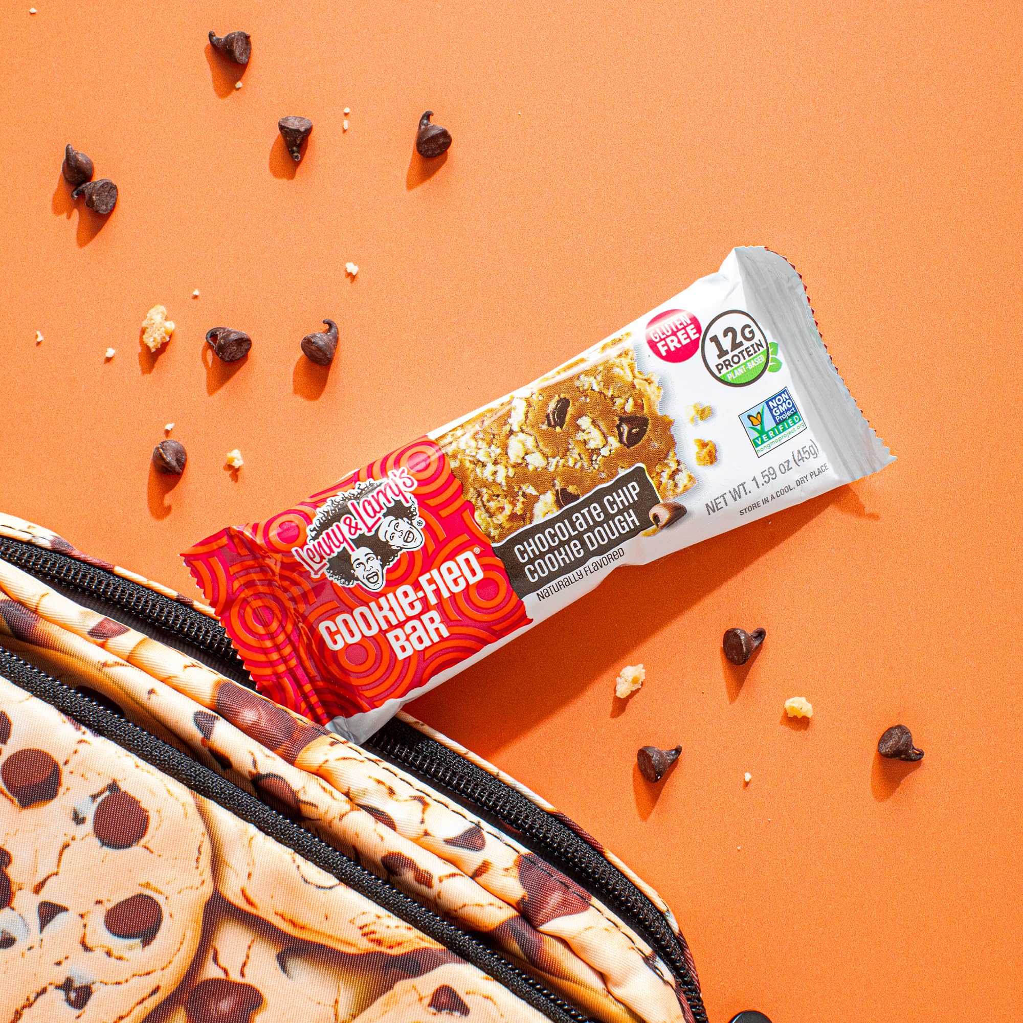 Lenny & Larry's Cookie-fied Bar contains 5g fiber per bar for steady fullness.