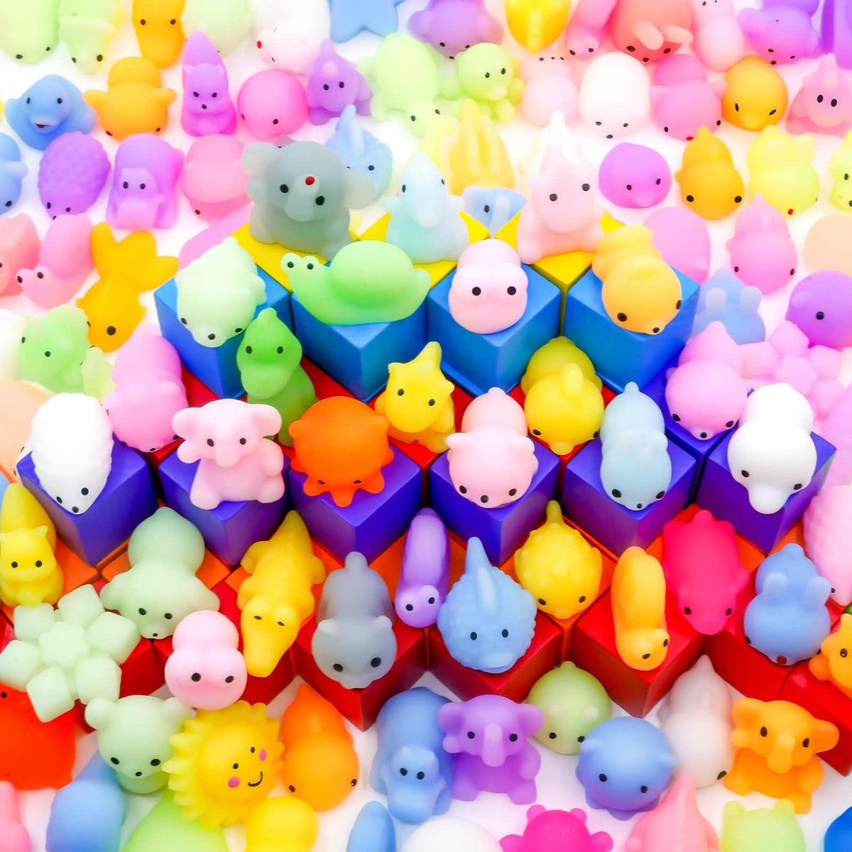 LENYOQIN Mochi squishies animal pack for kids, engaging tactile play.