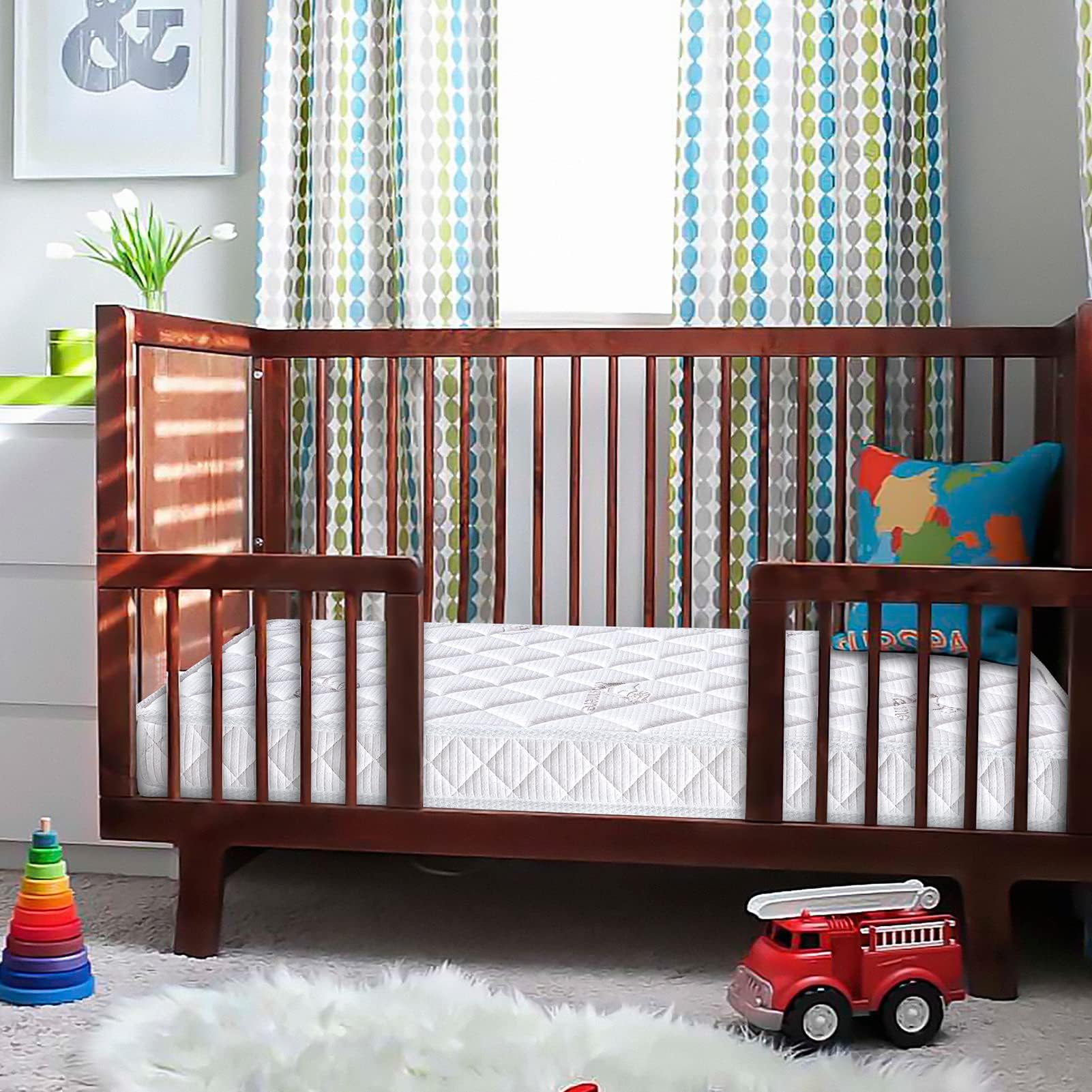 Letmxiu premium crib mattress memory-foam-core close-up highlights supportive core.
