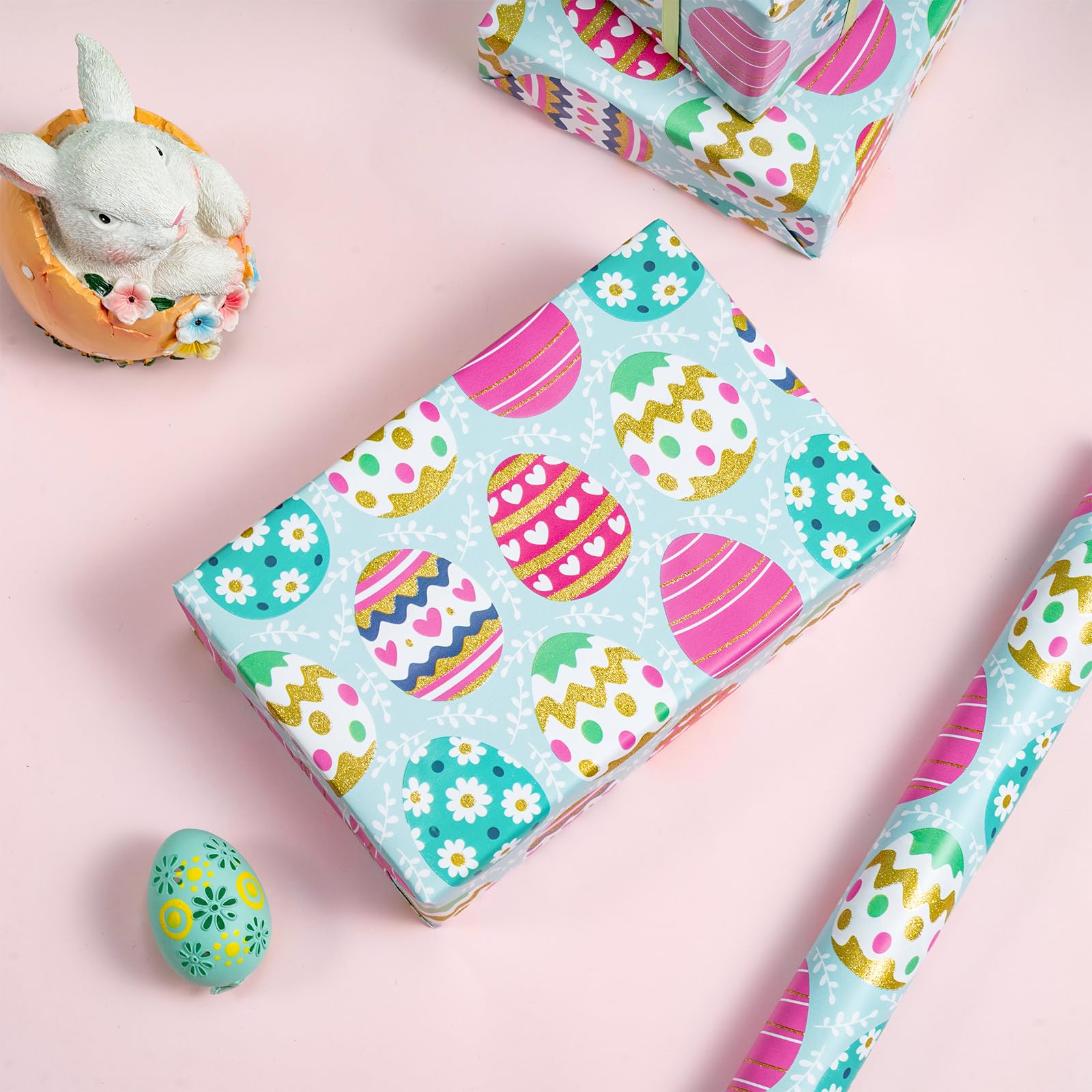 LeZakaa premium coated paper wraps smoothly for easy gift prep.
