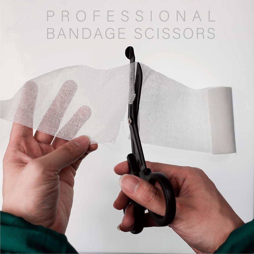 LI JIU trauma shears autoclavable handles enable complete sterilization.