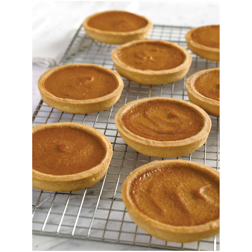 Libby’s pumpkin muffins batter with rich, seasonal pumpkin flavor.