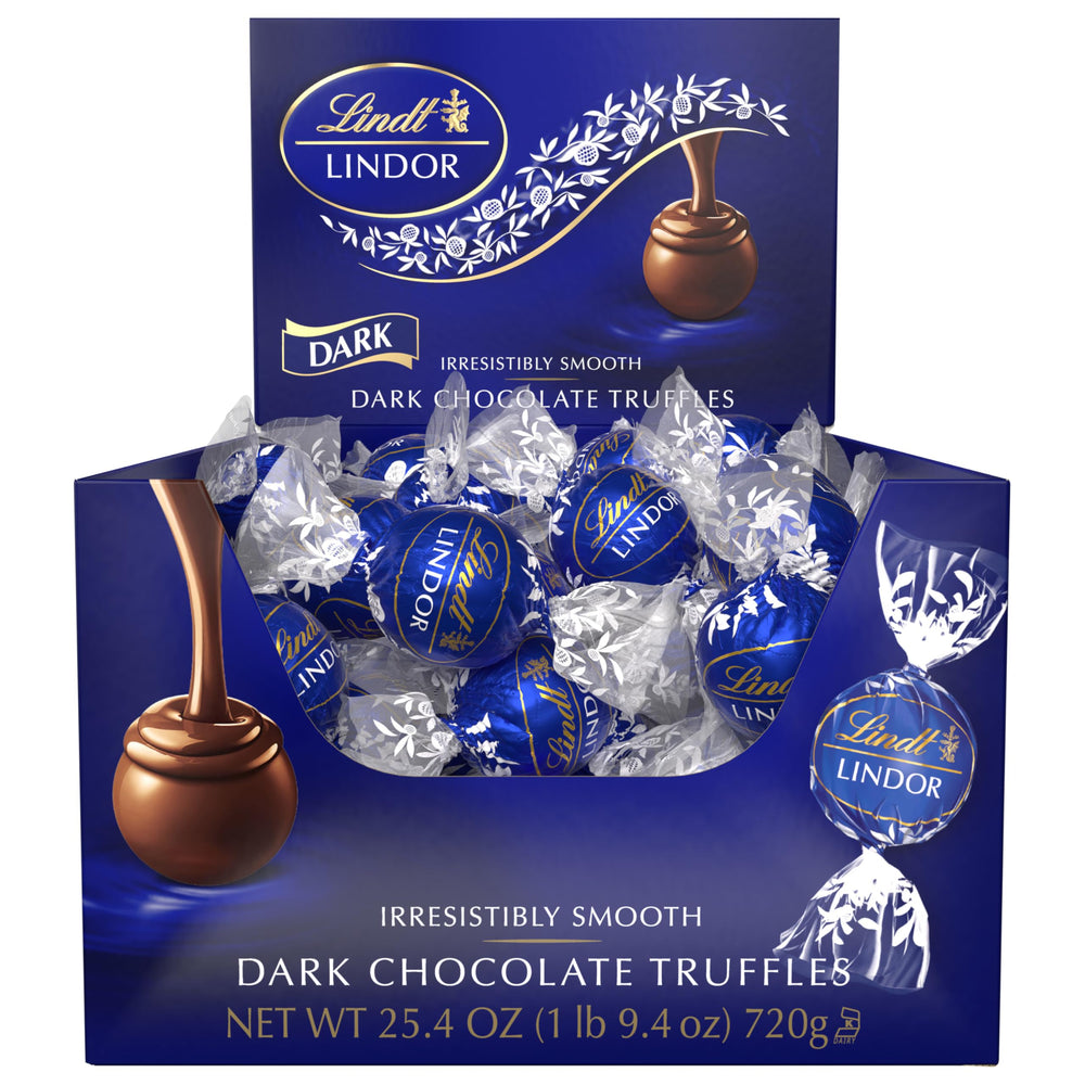 Lindt LINDOR truffle center melts smoothly for a luxurious mouthfeel.