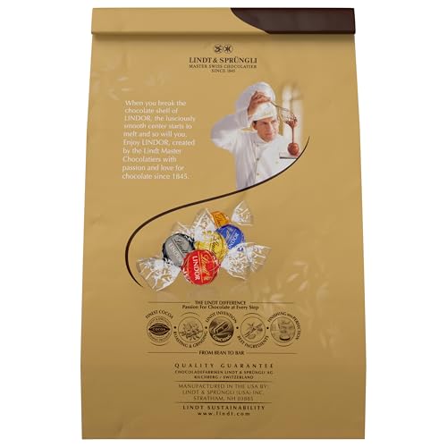 Lindt LINDOR premium gift idea packaging for chocolate lovers.