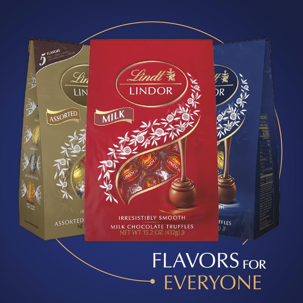 Sharing bag of Lindt LINDOR truffles set for gatherings.